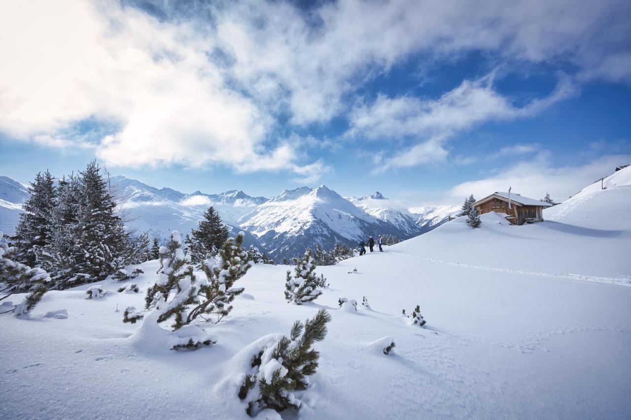 Landhaus Hüttl Sankt Anton am Arlberg Exterior foto